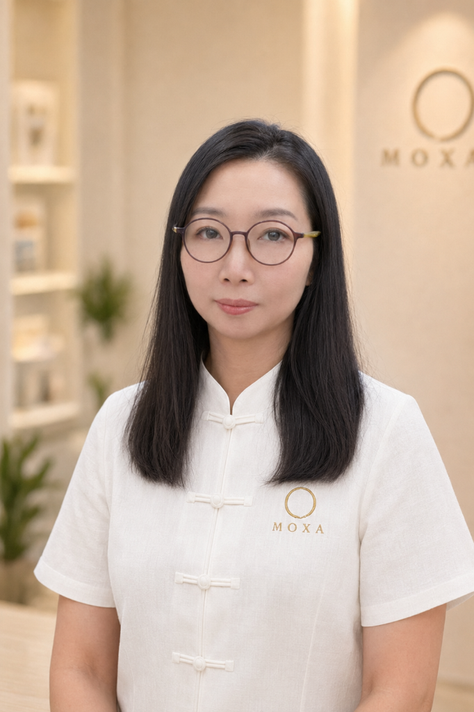 QQ Luo — Nail Artist at Moxa Wellness Toronto